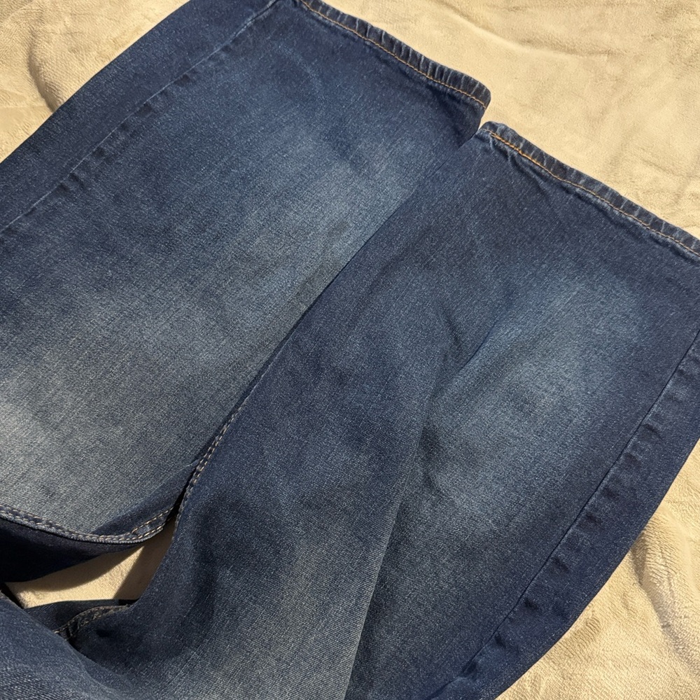 Levi's Men's Dark Blue Straight Jeans - Picture 4 of 5